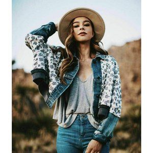 Free People Ditsy Denim Jean Jacket Daisy XS/S ASO